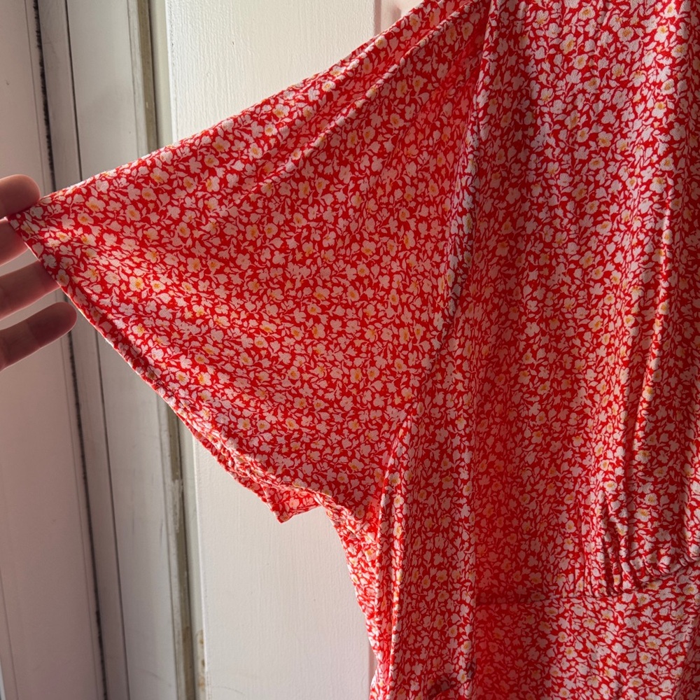 Old Navy Coral Floral Midi Dress - Picture 5 of 7